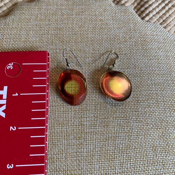 Vintage 60’s and 70’s acrylic earrings. Mod Squad - Picture 4 of 4